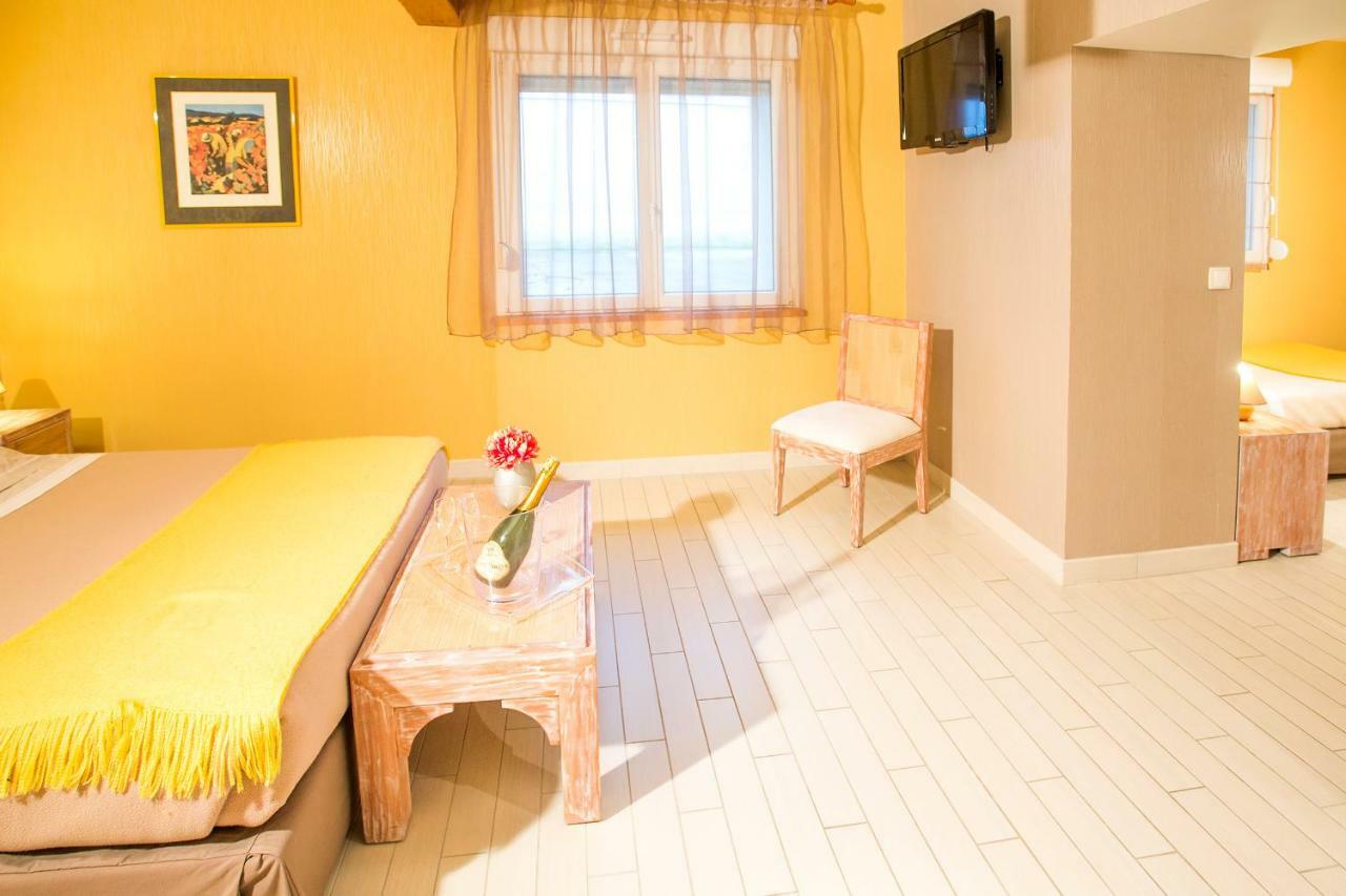 Champagne Et Chambres D'Hotes Pierre Trichet Trois-Puits エクステリア 写真
